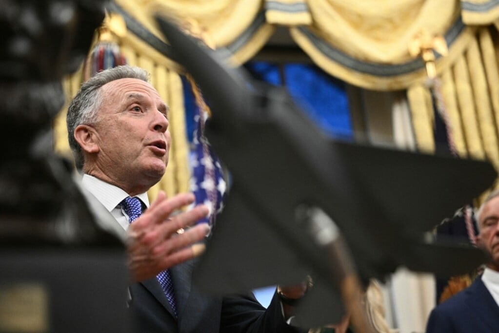 Irán megszakította a közvetlen kapcsolatot Washingtonnal