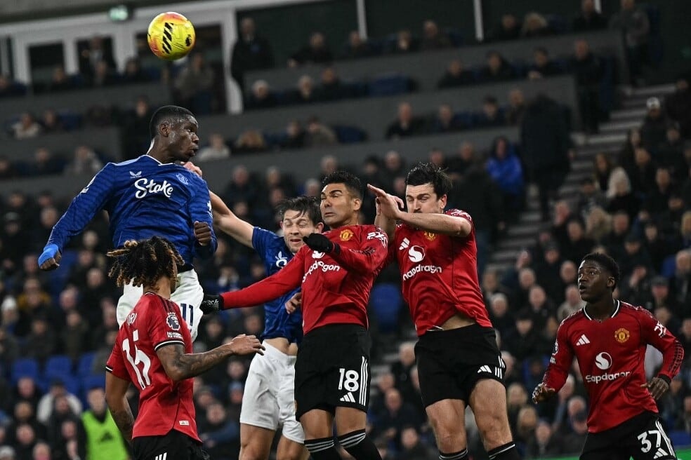Nehezen, de begyűjtötte a három pontot a Manchester United