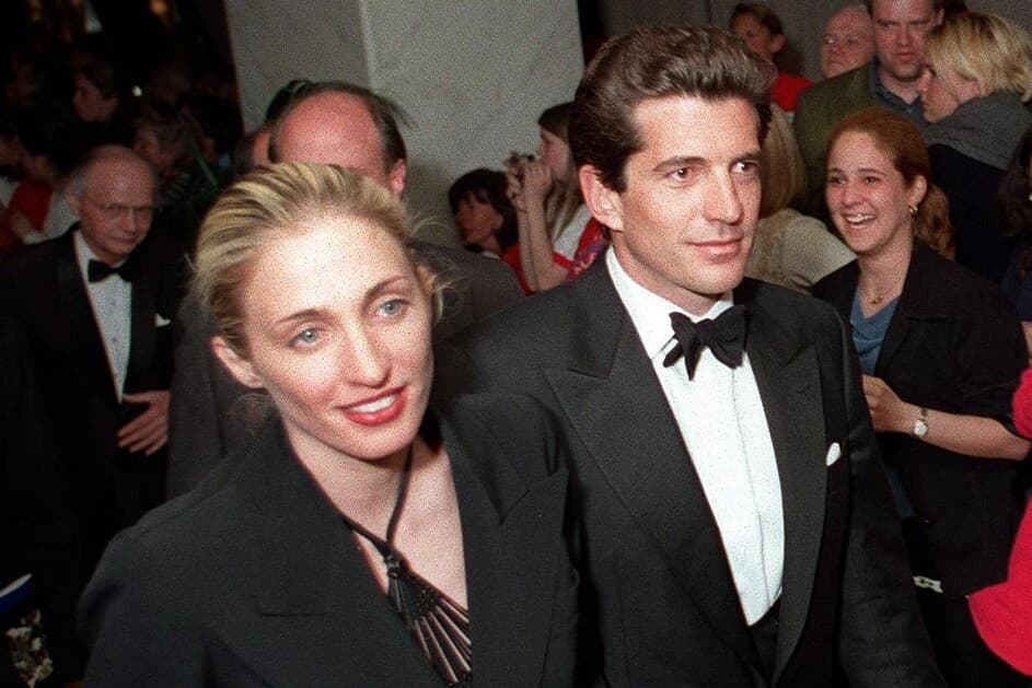 Titkos terveket dédelgetett a tragédia előtt John F. Kennedy Jr. és Carolyn Bessette