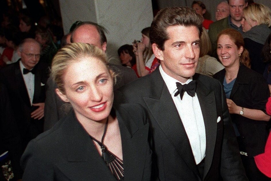 Titkos terveket dédelgetett a tragédia előtt John F. Kennedy Jr. és Carolyn Bessette