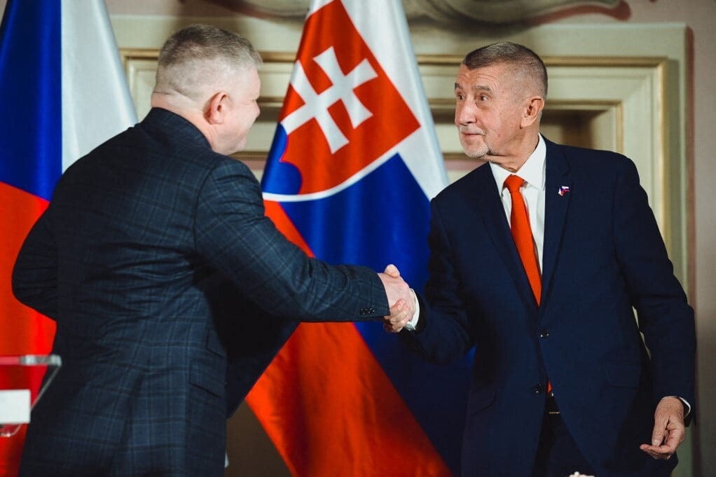 Barátság-vezeték nélkül Európa sötétben marad?