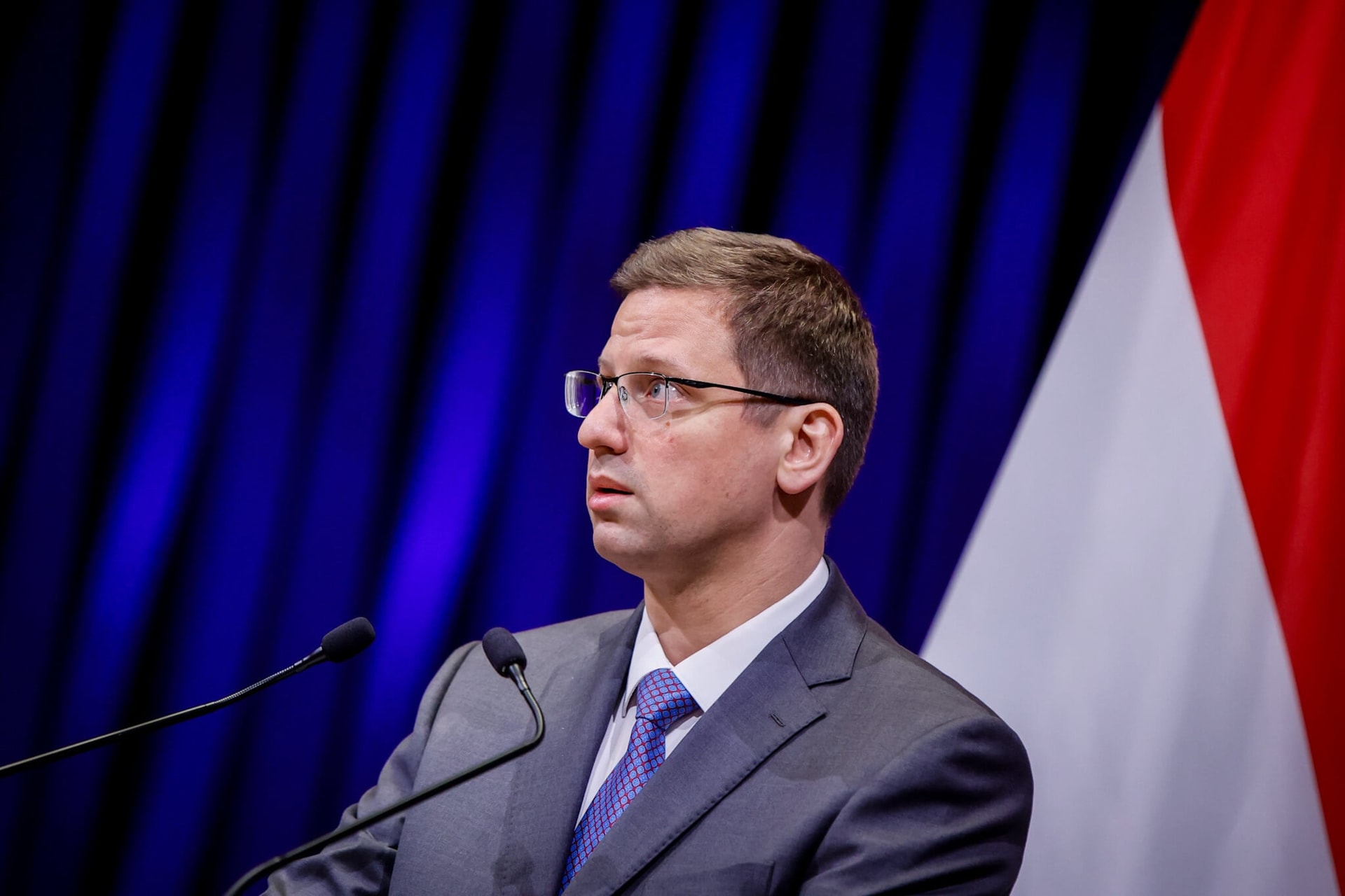 Magyarország elég erős ahhoz, hogy hazájaként tekinthessen rá minden magyar