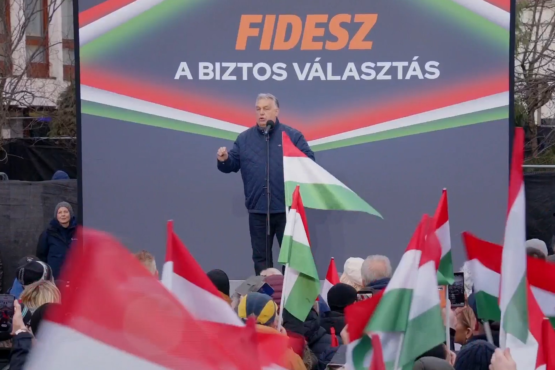 Tovább robog Orbán Viktor