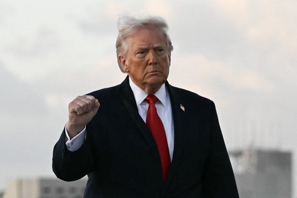 Trump nem bír magával