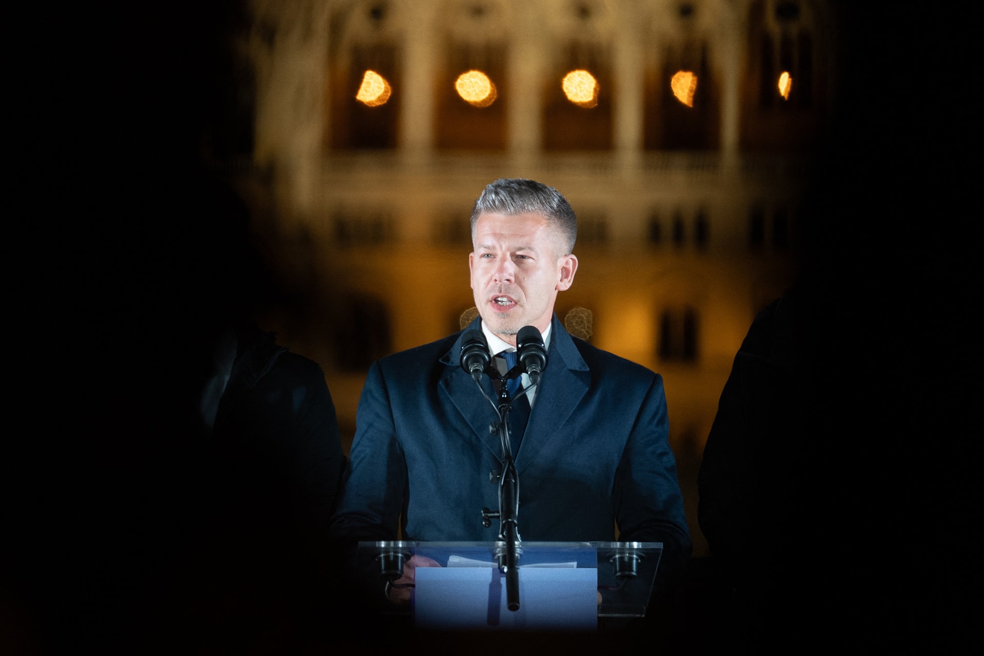 Magyar Péter: a fideszes Ágh Péter csalással nyert, nem ismerjük el legitim képviselőnek!