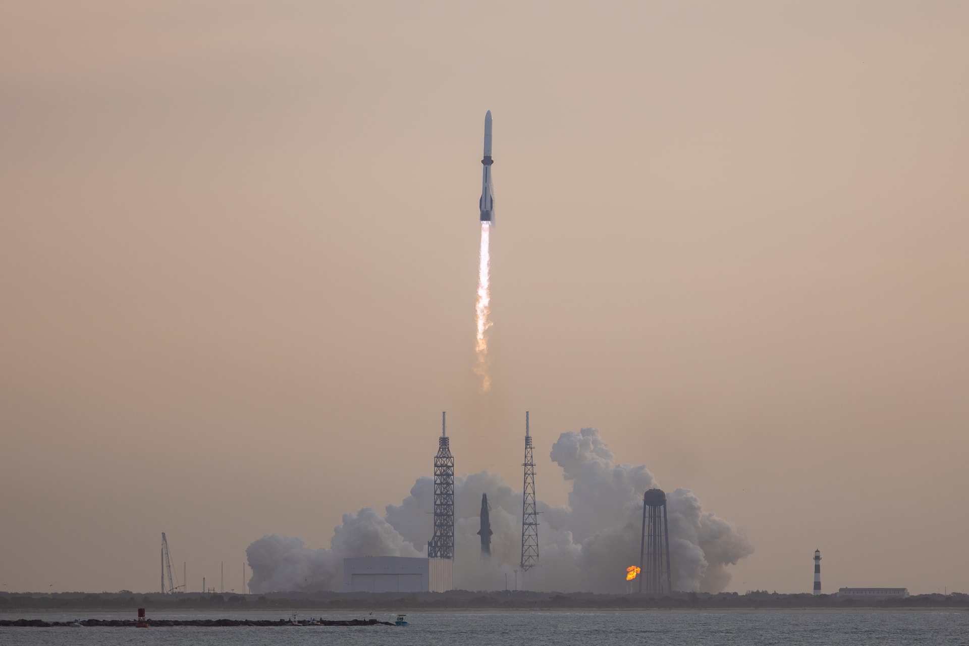 Visszatért a Blue Origin rakétájának újrafelhasználható fokozata