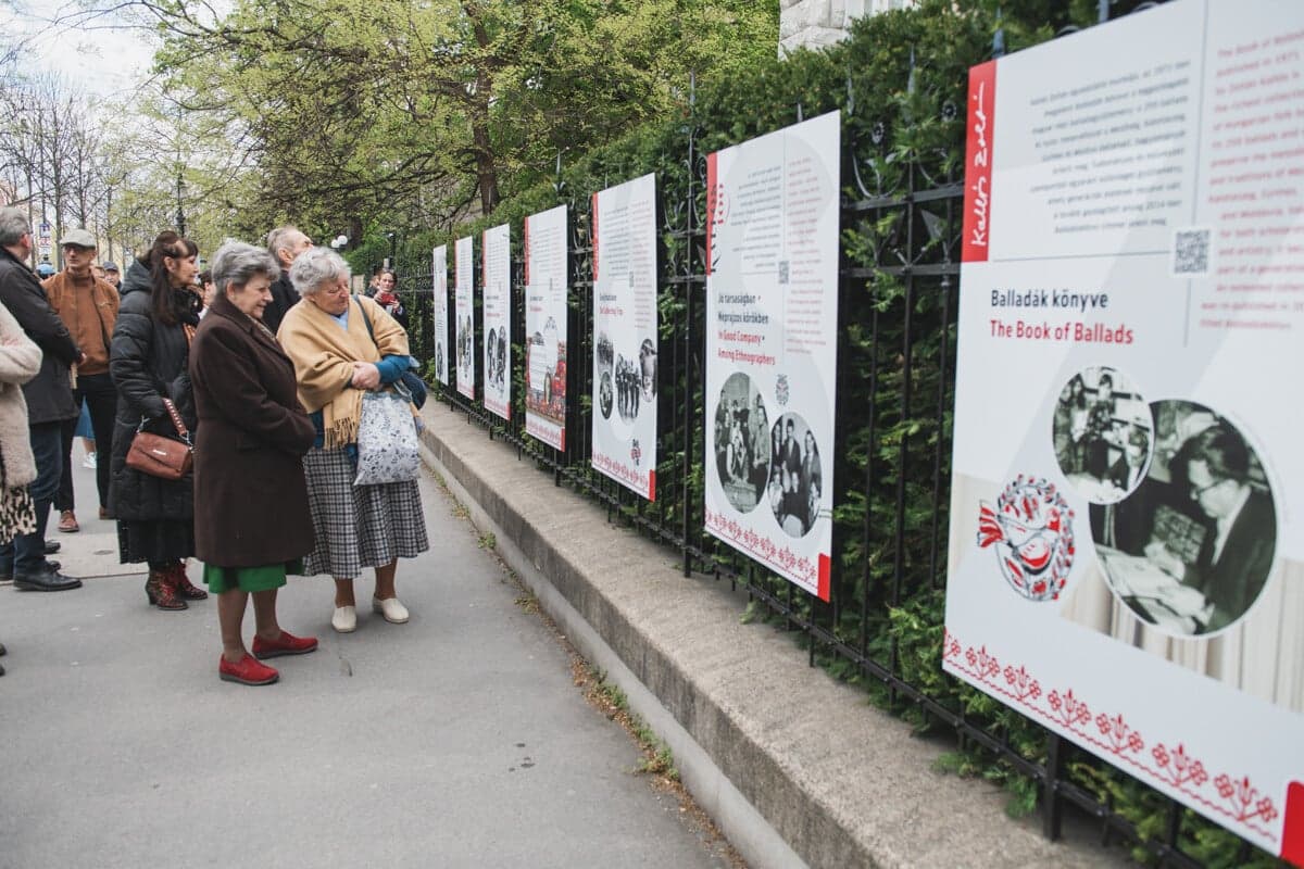 Főhajtás Kallós Zoltán emléke előtt