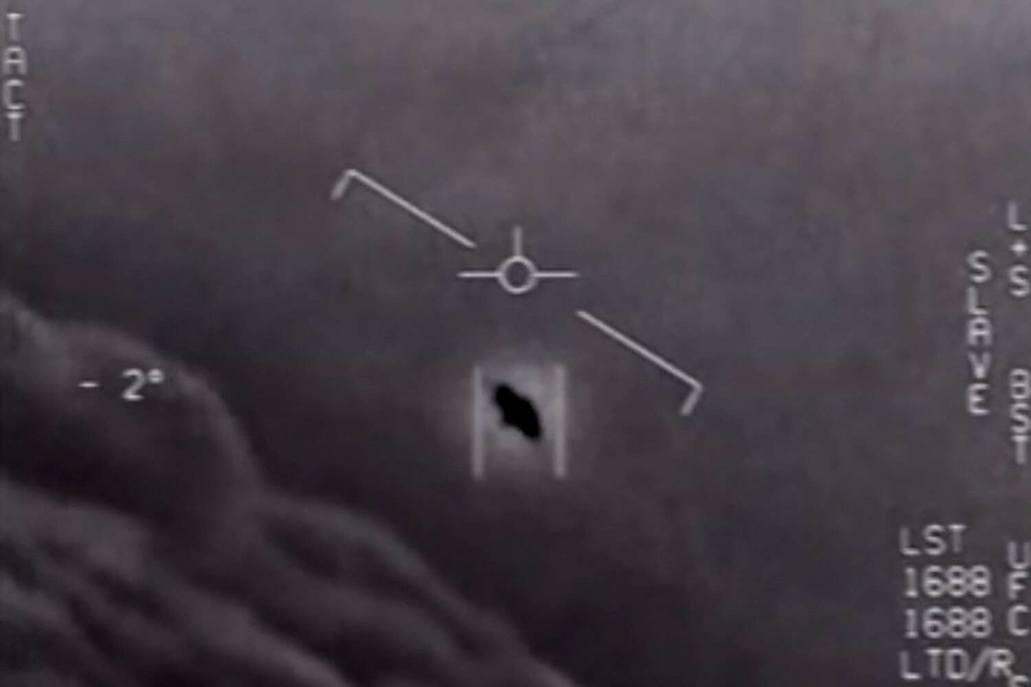 A Pentagon közzétette legújabb UFO-fájljait és videóit + VIDEÓ