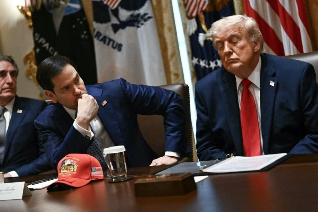 Eltérő vélemények Rubio és Vance között
