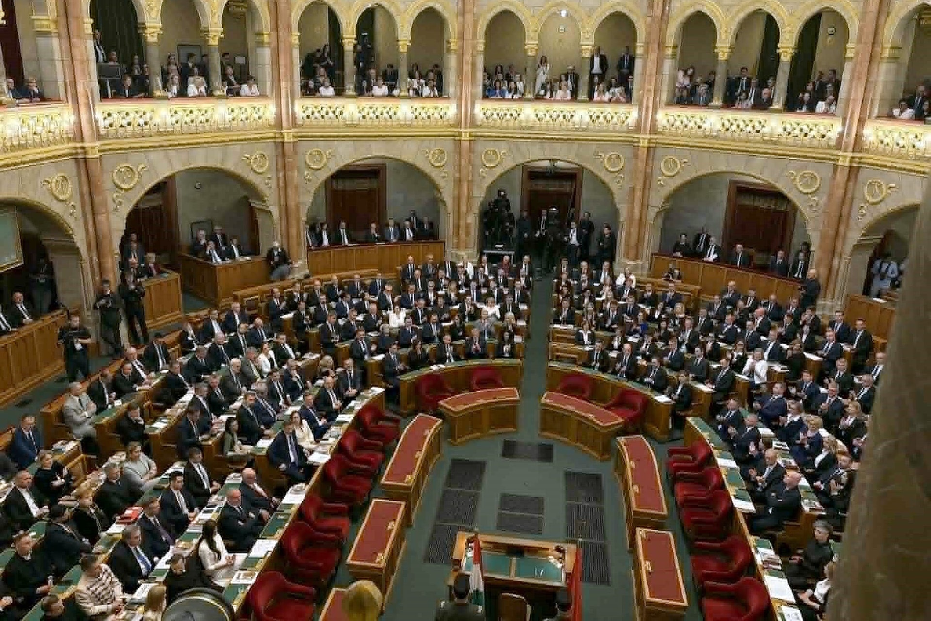 Országgyűlés: Három visszaküldött törvény marad az új parlament tárgysorozatán