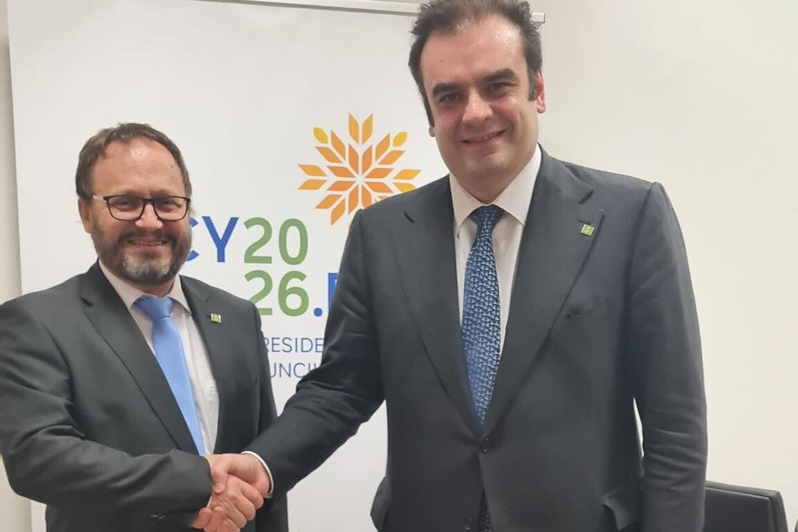 Kármán András magyarországi látogatásra hívta meg az Eurogroup elnökét
