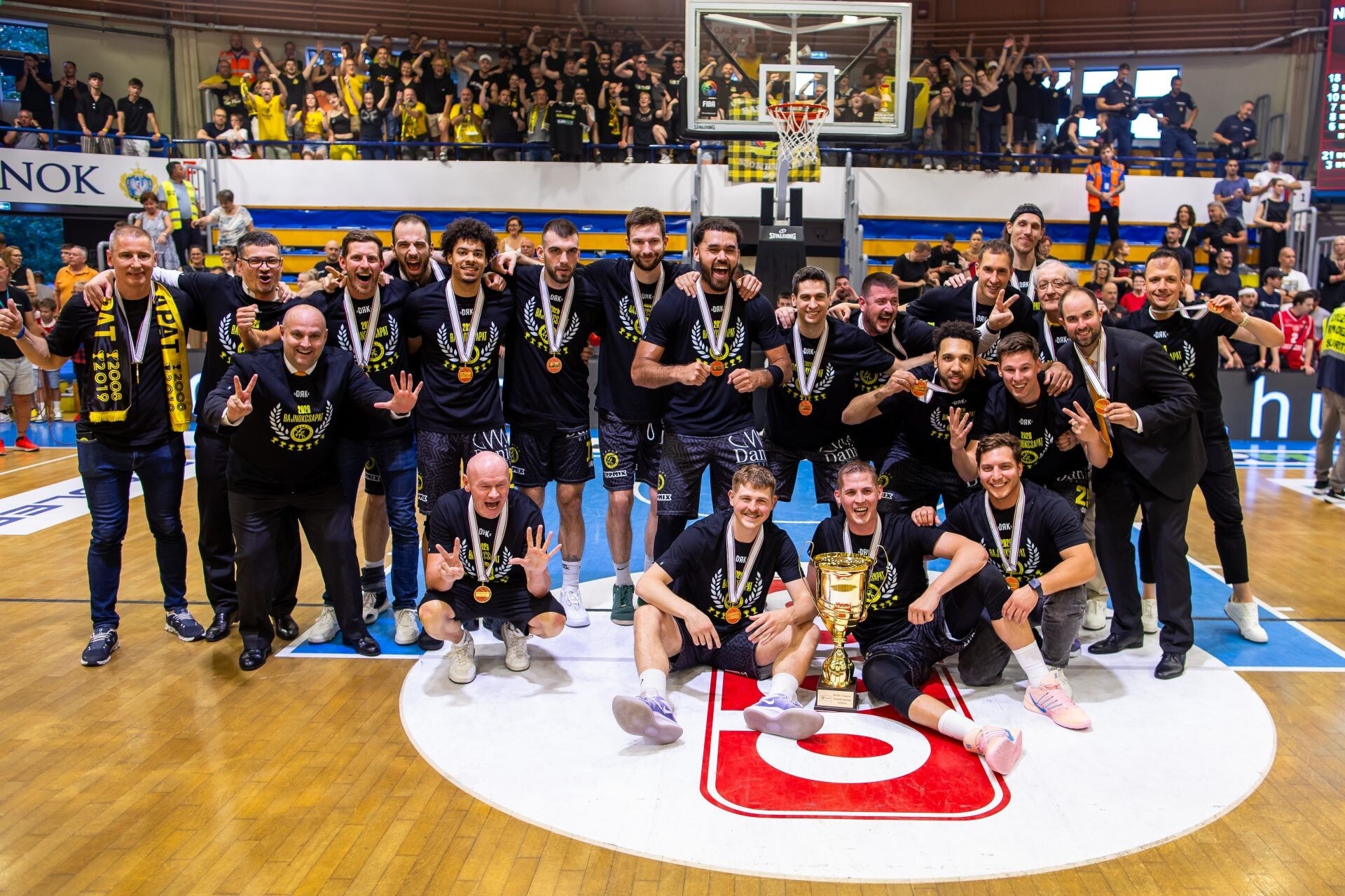 Kiütéssel győzött és hetedszer lett bajnok a Falco