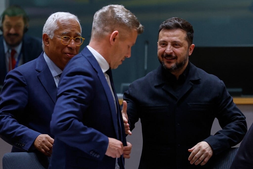 Magyar Péter: Tiszteletet adok és elvárom ugyanezt a hazám felé