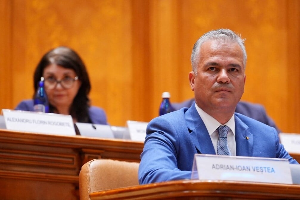 Továbbra sem látszik a román kormányválság vége