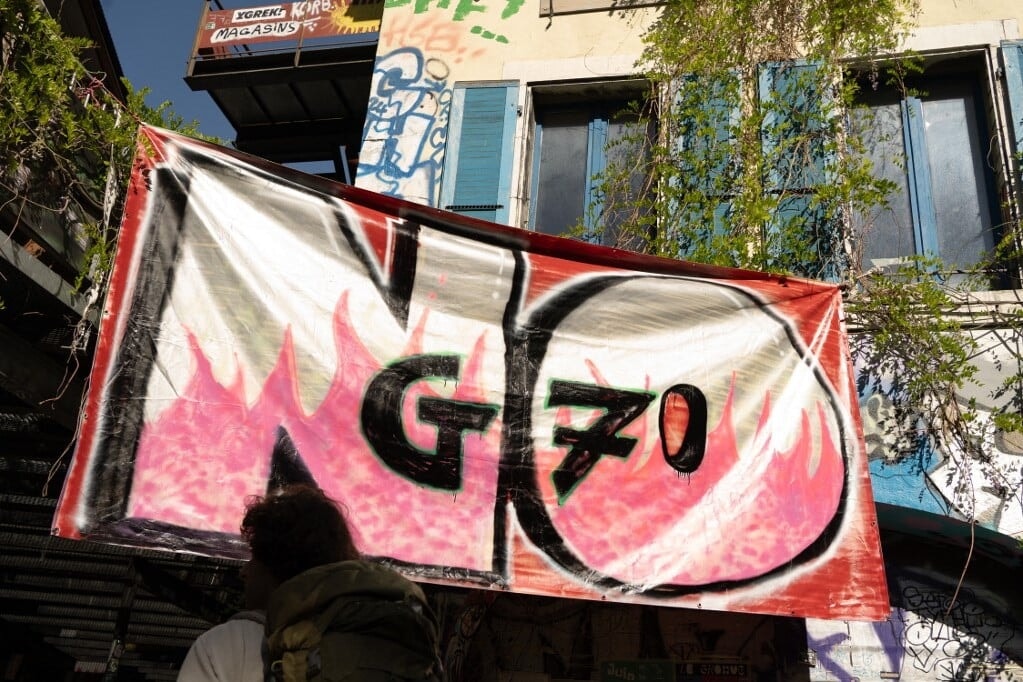 Genfben 50 ezer tüntetőre számít a rendőrség