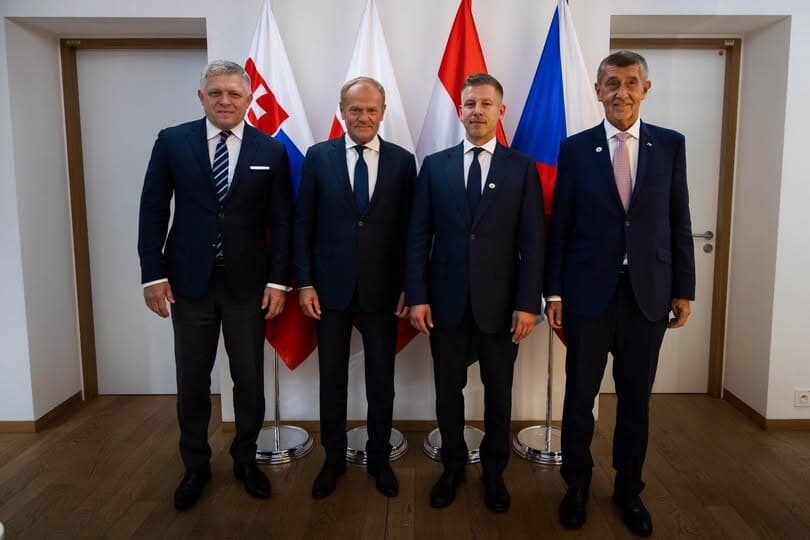 Magyar Péter: A Visegrádi Négyek együttműködése újra él! + Videó