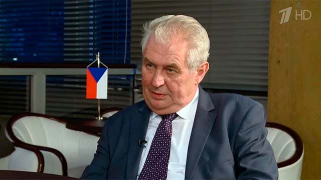 „A visegrádiaknak ki kellene állniuk Lengyelország és Magyarország mellett”