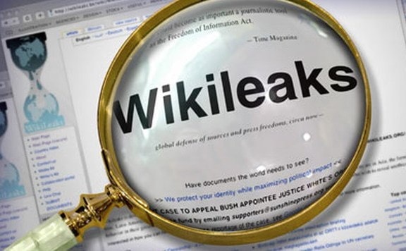 Börtönbüntetésre ítélték a WikiLeaks alapítóját